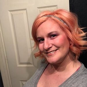 Meet your Posher, Cassie